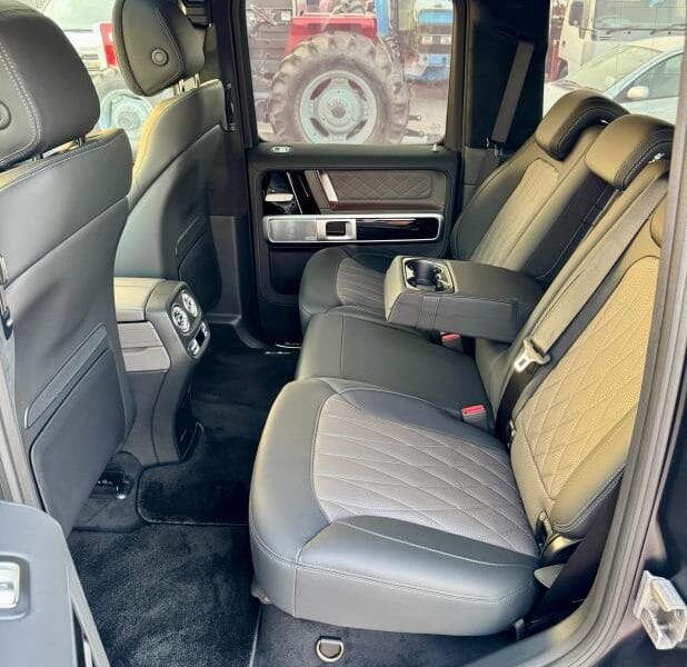 MERCEDES-BENZ G 63 AMG BLACK-GREY 2022 A/T Petrol