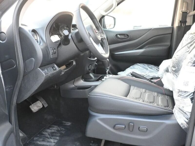 Nissan Navara PRO 4X 2025 FULL OPTION Diesel