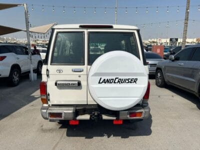 Toyota Land Cruiser 70 Std 4.5L LX V8 4.5 TURBO L Std 4.5L 4WD
