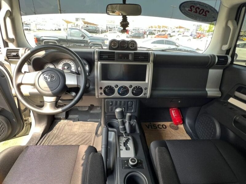 Toyota FJ Cruiser TOYOTA FJ CRUISER 2022 Std 4.0L 270 HP V6
