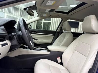 2024 Nissan Altima SL FSH Perfect condition