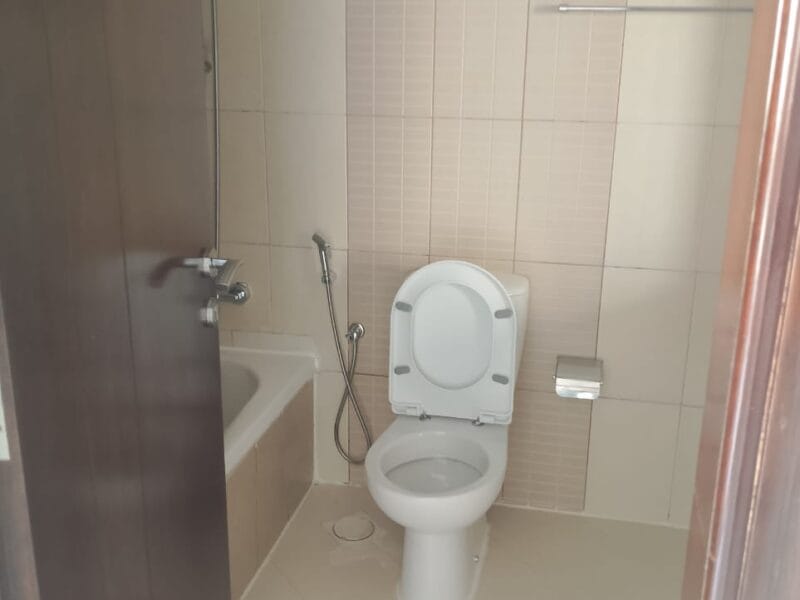 Residential 2 Bedroom Apartment for rent Muhaisnah 4