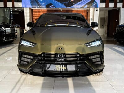 2024 Lamborghini Urus S 4.0L Twin-Turbocharged V8 Engine