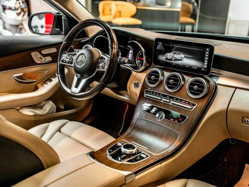 2020 Mercedes-Benz C-Class C 300 AMG Full Option