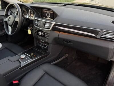 2012 MERCEDES-BENZ E350 V6 NEAT AND CLEAN CAR