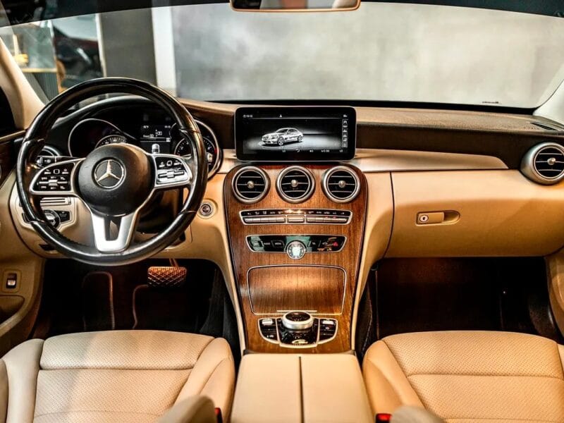 2020 Mercedes-Benz C-Class C 300 AMG Full Option