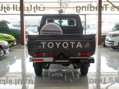 2023 Toyota Land Cruiser Pick-Up LX 4.0L V6 Engine, 228 HP