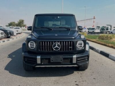 2021 MERCEDES BENZ G63 Black White Full Option