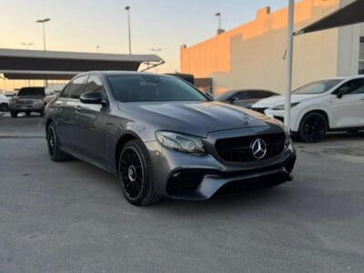 Mercedes-Benz E300 MERCEDES AMG E300 KIT 63 2019