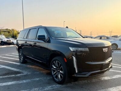 2023 CADILLAC ESCALADE ESV FULL OPTION CHASSIS GUARANTEE Black