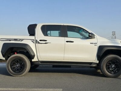 2024 Toyota Hilux GR-Sport 4.0L AT Petrol (White)