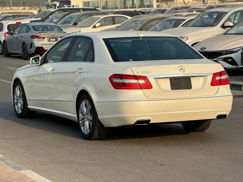2013 Mercedes-Benz E-Class E 350 White Automatic