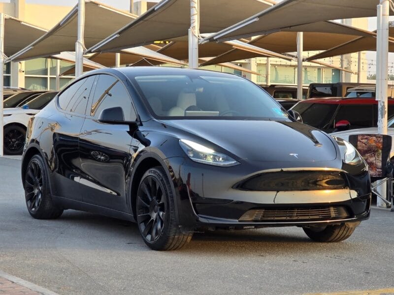Tesla Model Y 2023 Black GCC Specs RWD