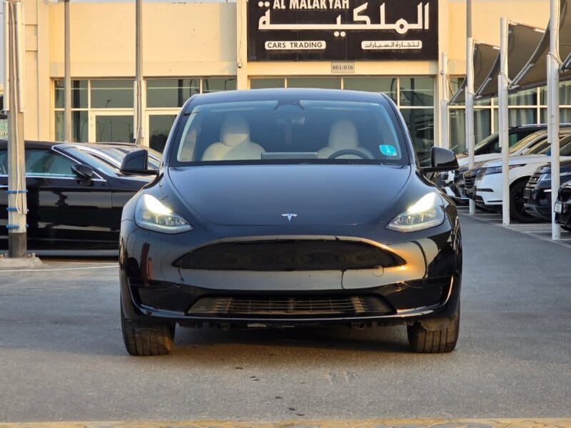 Tesla Model Y 2023 Black GCC Specs RWD