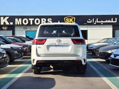 2025 Toyota Land Cruiser VXR 3.5L White PETROL Radar HUD