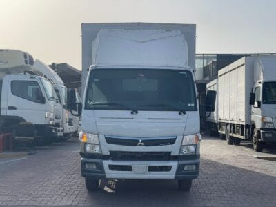 2019 Mitsubishi Canter, 18 FT, Water Shutter White Diesel Manual