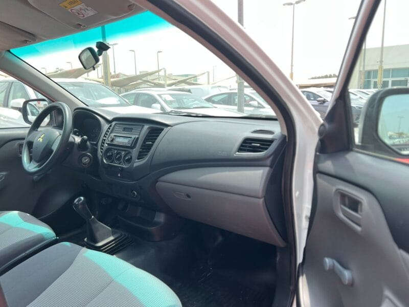 2019 Mitsubishi L200 DIESEL, 4x2, Single Cab White