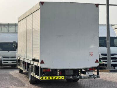 White 2019 Mitsubishi Canter, 18 FT, Water Shutter Diesel