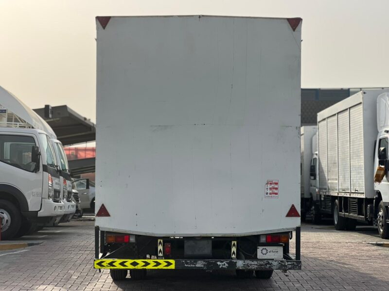 White 2019 Mitsubishi Canter, 18 FT, Water Shutter Diesel