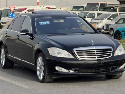 2008 MERCEDES-BENZ S550 V8 Black AUCTION GRADE 4/B