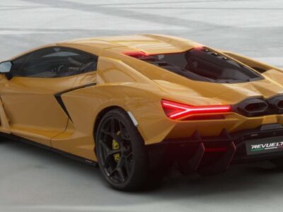 2024 Lamborghini Revuelto 6.5 L Engine V12