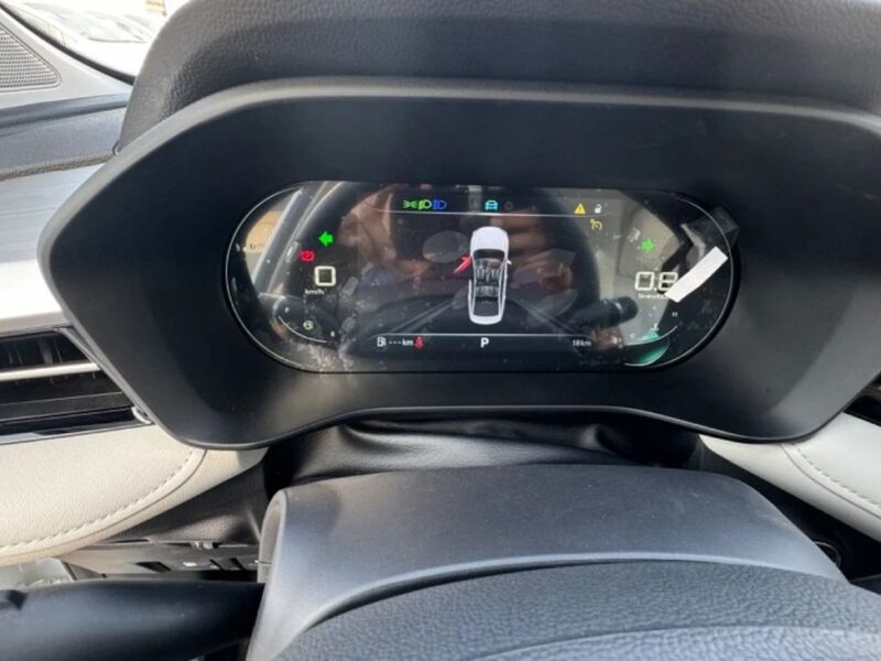 2025 MG MG5 Fully Loaded 1500 L White GCC Specs