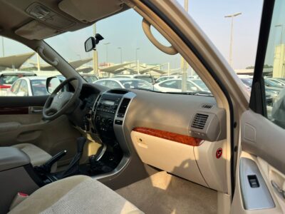 2009 Toyota Prado V4 GX 2 Doors Gold-Beige GCC Specs