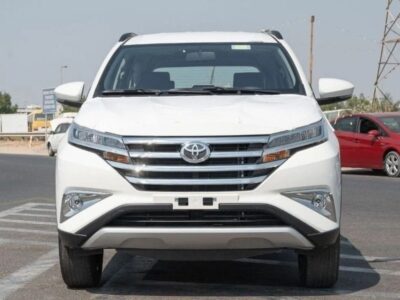 Toyota Rush Toyota Rush 1.5L Petrol AT MY2023 White-Black