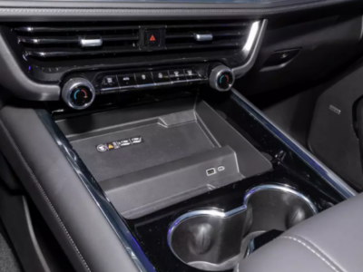 New 2025 Chevrolet Tahoe 5.3L V8 Engine Grey