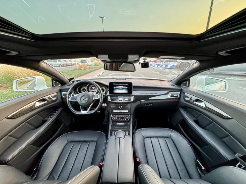 MERCEDES CLS 400 WHITE-Black 2016 A/T Petrol