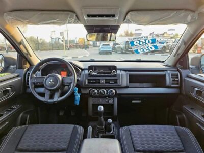 2024 Mitsubishi L200 GLX 2.4L PETROL MT HIGH OPTION Black
