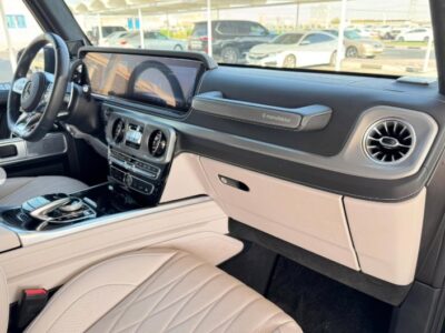 2022 MERCEDES BENZ G63 AMG V8 Black-Beige AUCTION GRADE 4.5/B