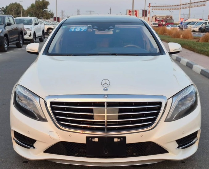 2014 MERCEDES BENZ S550 V8 White-Black AUCTION GRADE 4/B