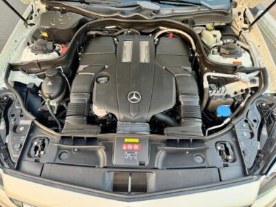 MERCEDES CLS 400 WHITE-Black 2016 A/T Petrol
