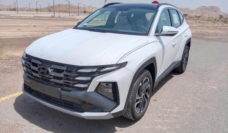 New 2025 Hyundai Tucson 1.6L Turbocharged Engine White