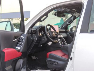 2025 Toyota Land Cruiser LC300 VXR 3.3L Turbo Diesel 4WD A/T White