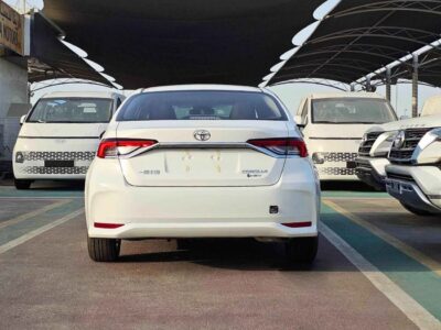 2025 Toyota Corolla ELITE HYBRID 1.8L V4 PETROL White Sedan