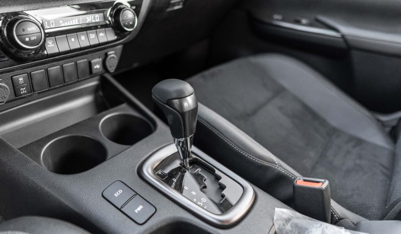 2025 Toyota Hilux GR-Sport Rally Edition 4.0L AT Petrol