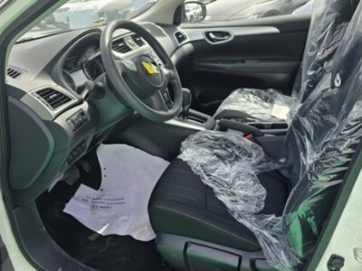 New 2024 Nissan Sentra 2.0-liter 4-Cylinder Engine White Black