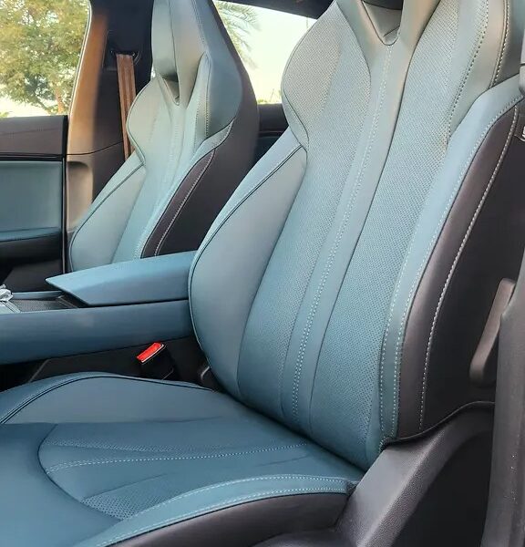 2024 MG MG7 Elegance 1.5 Turbo Full option 4-Cylinders Engine White Green