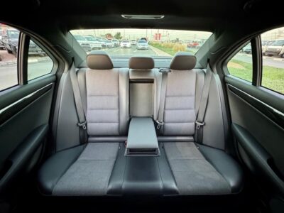 2014 Mercedes-Benz C300 V6 engine 3.5-liter White Grey