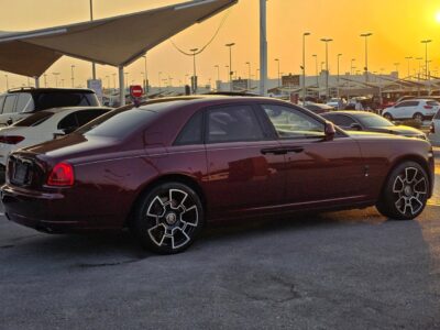 2015 Rolls-Royce Ghost 6.6-liter twin-turbocharged V12 Full Specifications