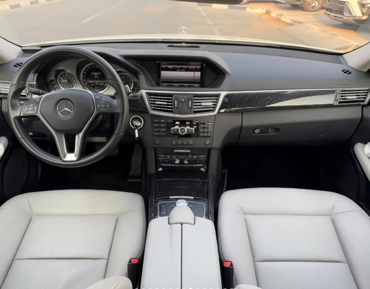 Mercedes Benz E350 3.5-liter V6 Engine 2013 Very Clean Car White