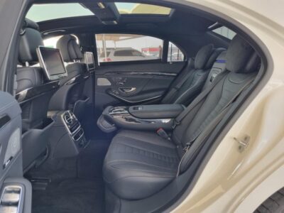 2015 Mercedes-Benz S 550 4.7L twin-turbo V8 Engine White