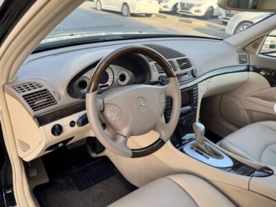 Mercedes Benz E320 3.2-liter V6 Petrol Engine 2004 Black Beige