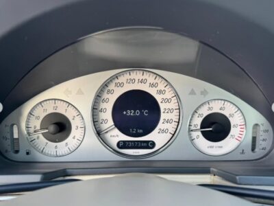 Mercedes Benz E320 3.2-liter V6 Petrol Engine 2004 Black Beige