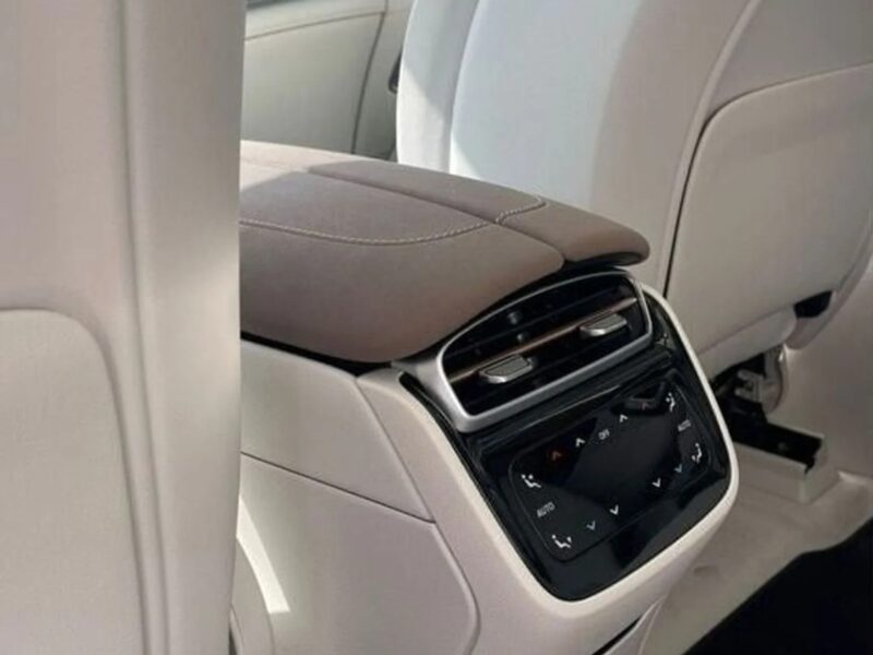 Mercedes-Benz EQS 580 MERCEDES BENZ MODEL 2024 White Beige