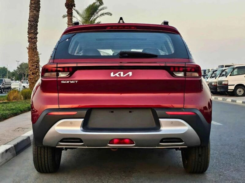 Kia Sonet DUAL TONE 1.5L V4 Engine FULL OPTION Red Beige