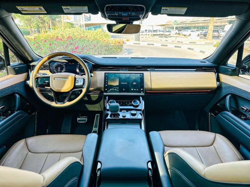 Land Rover Range Rover Sport Dynamic SE P400 3.0L 2023 V6 White Tan