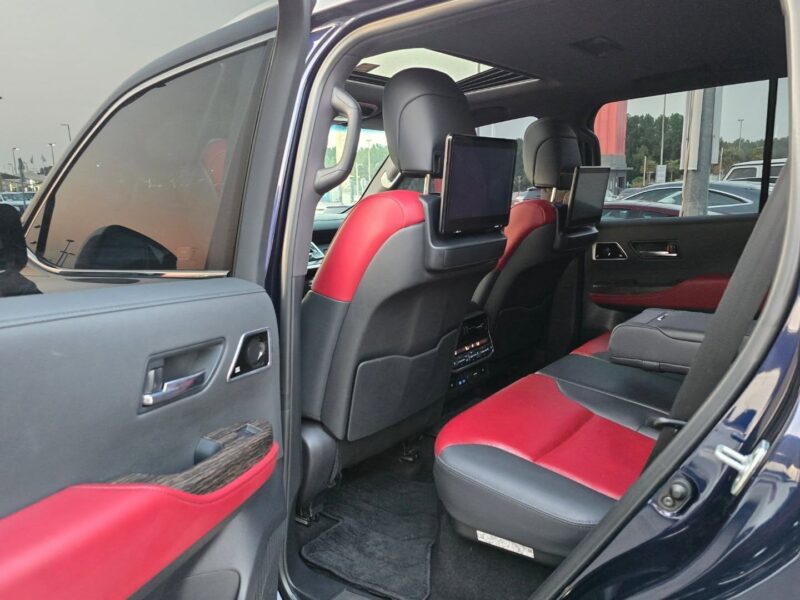 2023 Land Cruiser VXR V6 Petrol Engine number 1 Full Specifications Black